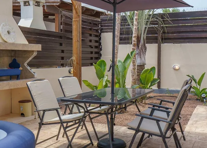 Seaside Luci W Jacuzzi * Paralimni