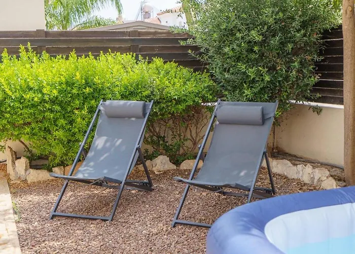 Seaside Luci W Jacuzzi Paralimni