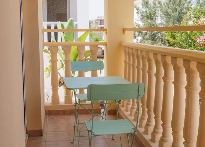 Seaside Luci W Jacuzzi * Paralimni