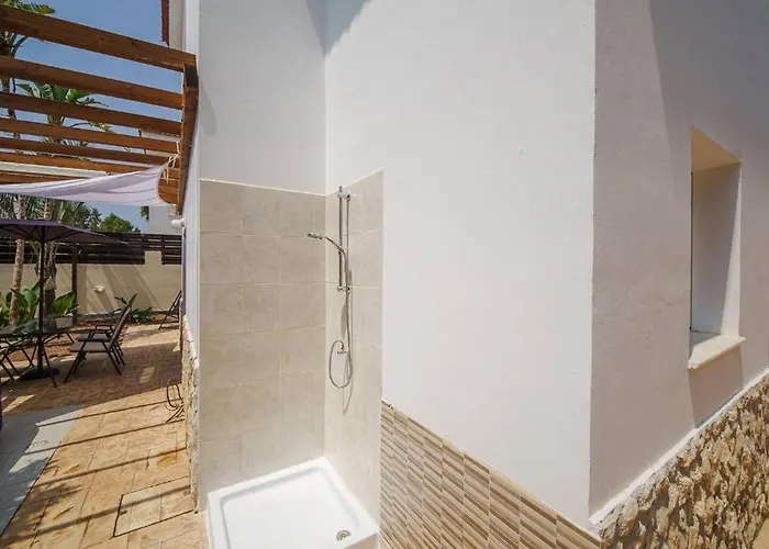 Seaside Luci W Jacuzzi Paralimni