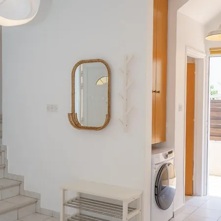 Seaside Luci W Jacuzzi بيت للعطل *