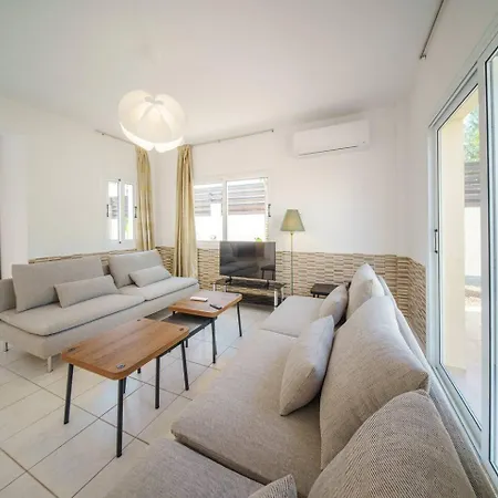 Seaside Luci W Jacuzzi Paralimni